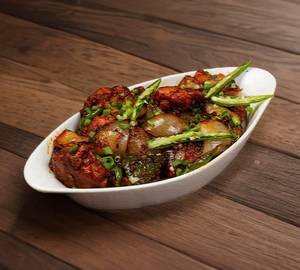 Chilli Chicken Dry (8 Pcs)