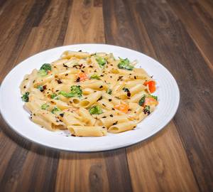 White Sauce Pasta