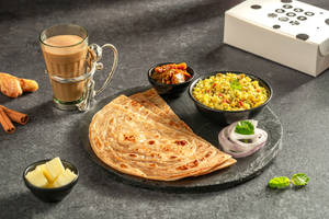 Paneer Bhurji With Laccha Paratha