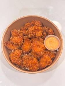 Crispy fried chicken bites