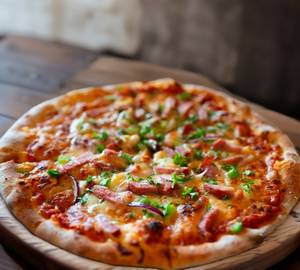Chicken Barbeque Pizza