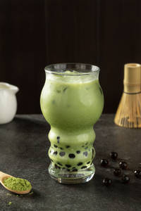 Matcha Iced Boba Latte