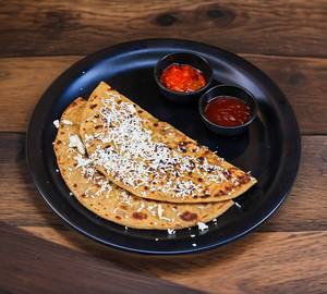 Aloo Paneer Paratha | No Onion No Garlic