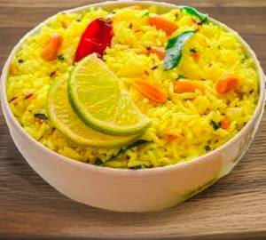 Lemon rice puliora