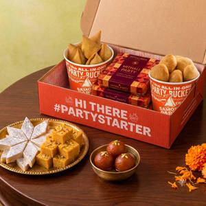 The Grand Festive Party Box