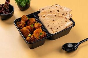 Masala Arbi & Chapati Dabba