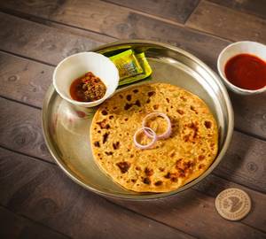 Aloo Pyaz Paratha