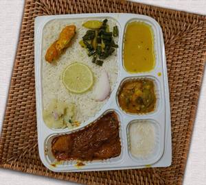 Thali With Spl. Pork Masala.