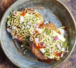 Aloo Tikki Chaat