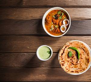 Messi X Laccha Paratha (1 Pc) + Chicken Kolhapuri (2 Pcs)