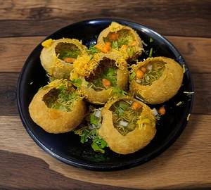 Special bundi pani puri