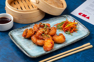 Crispy Prawns In Schezwan Sauce
