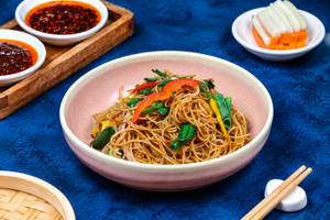 Pulled Hakka Noodles