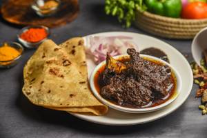 Golbari Mutton Kosha with Paratha