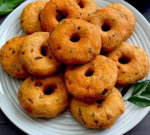 Mixed Vada Bucket (5Pcs)