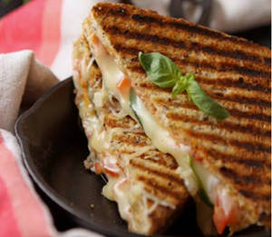 Non-veg Cheese Blast Pizza Sandwich (3 Layer )
