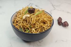 Schezwan Egg Noodles