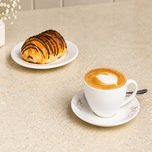 Croissant & Hot Beverage Combo