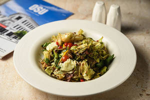 Mixed Lettuce Herb Salad