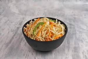 Veg Hakka Noodles