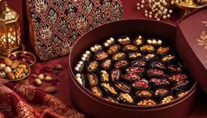Assorted Stuffed Dates Trunk