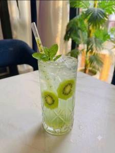 Kiwi Iced Tea