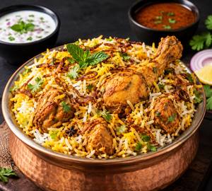🍗 CHICKEN DUM BIRYANI1. (Fragrant basmati rice and juicy chicken)
