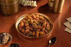 Golden Fried Baby Corn (8 Pcs)