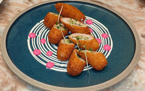 Cheese Kibbeh (V)