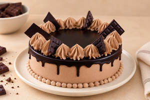 Chocolate Fantasy Delight Small Cake