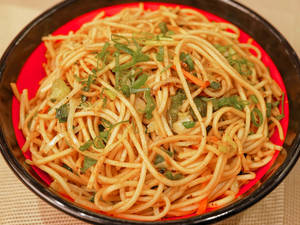 Veg Hakka Noodles