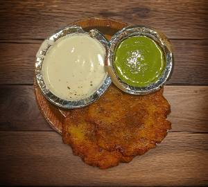 Aloo Tikki [2 Pieces] Separate Saunth Chutney Dahi