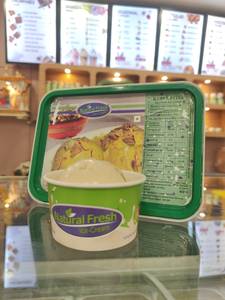 Kesar Pista Ice Cream