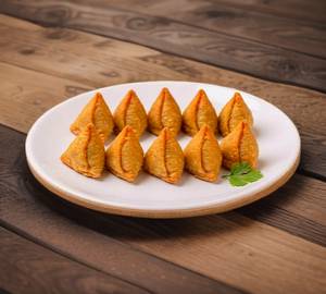 Mini Aloo Samosa (10 Piece)