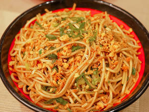 Veg Burnt Garlic Noodles