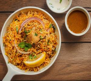 Chicken Hyderabadi Dum Biryani