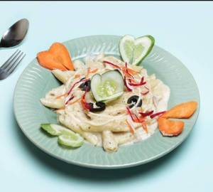 Creamy alfredo pasta