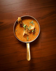 Chicken Curry (home Style)