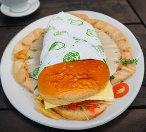 Burger Combo Veg ( veg cheese burger + fries