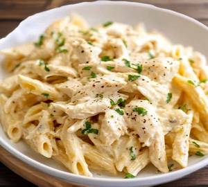 White sauce alfredo pasta   [chicken]