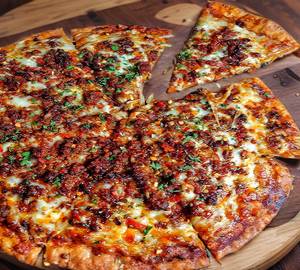 Mutton mince pizza