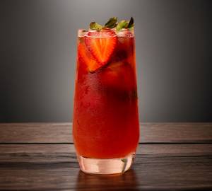 Very strawberry special iced tea