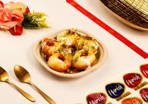 Stuffed Gol Gappa - Suji