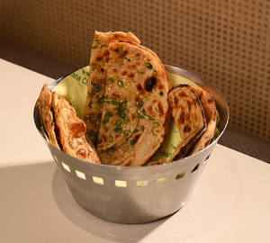 Assorted Paratha Bread Basket