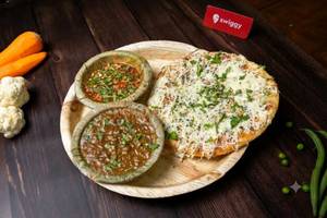 Mix Veg Cheese Kulcha