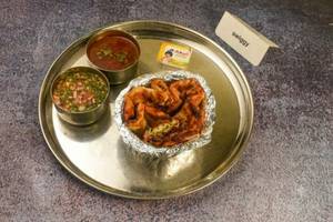 Aloo Churchur Kulcha