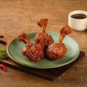 Chicken Lollipop in Honey Chilli Sauce