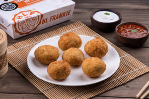Veg Cheese Kurkure Momos