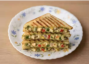 Exotic Veg Cheese Grilled Sandwich(Peri Peri Sauce 4 Pieces)