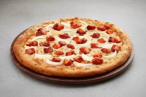 Cheesy Chicken Pizza